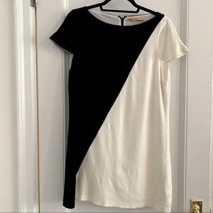 ALICE + OLIVIA BLACK AND WHITE DRESS